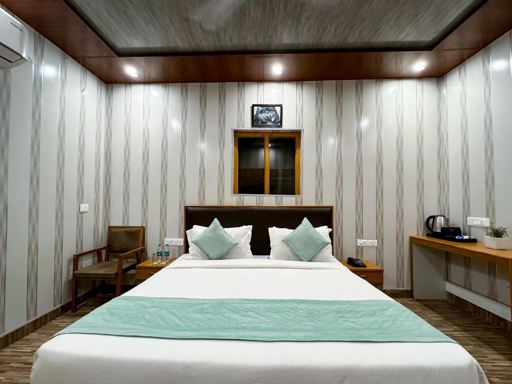 The White Oak Corbett Spa & Resort Rāmnagar Extérieur photo