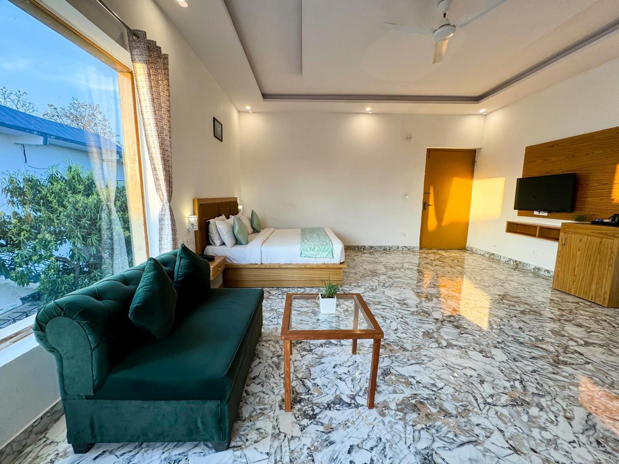 The White Oak Corbett Spa & Resort Rāmnagar Extérieur photo
