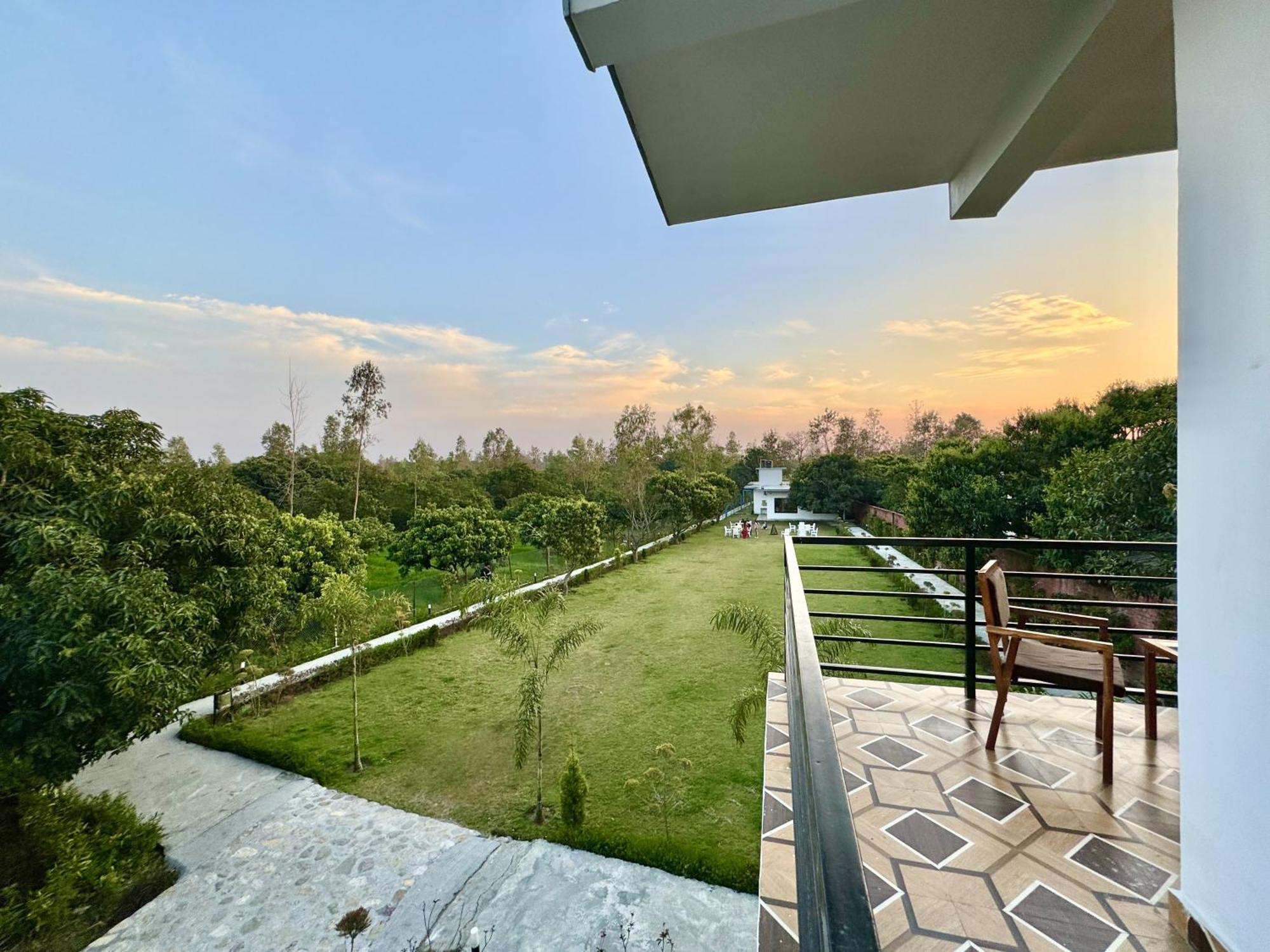 The White Oak Corbett Spa & Resort Rāmnagar Extérieur photo