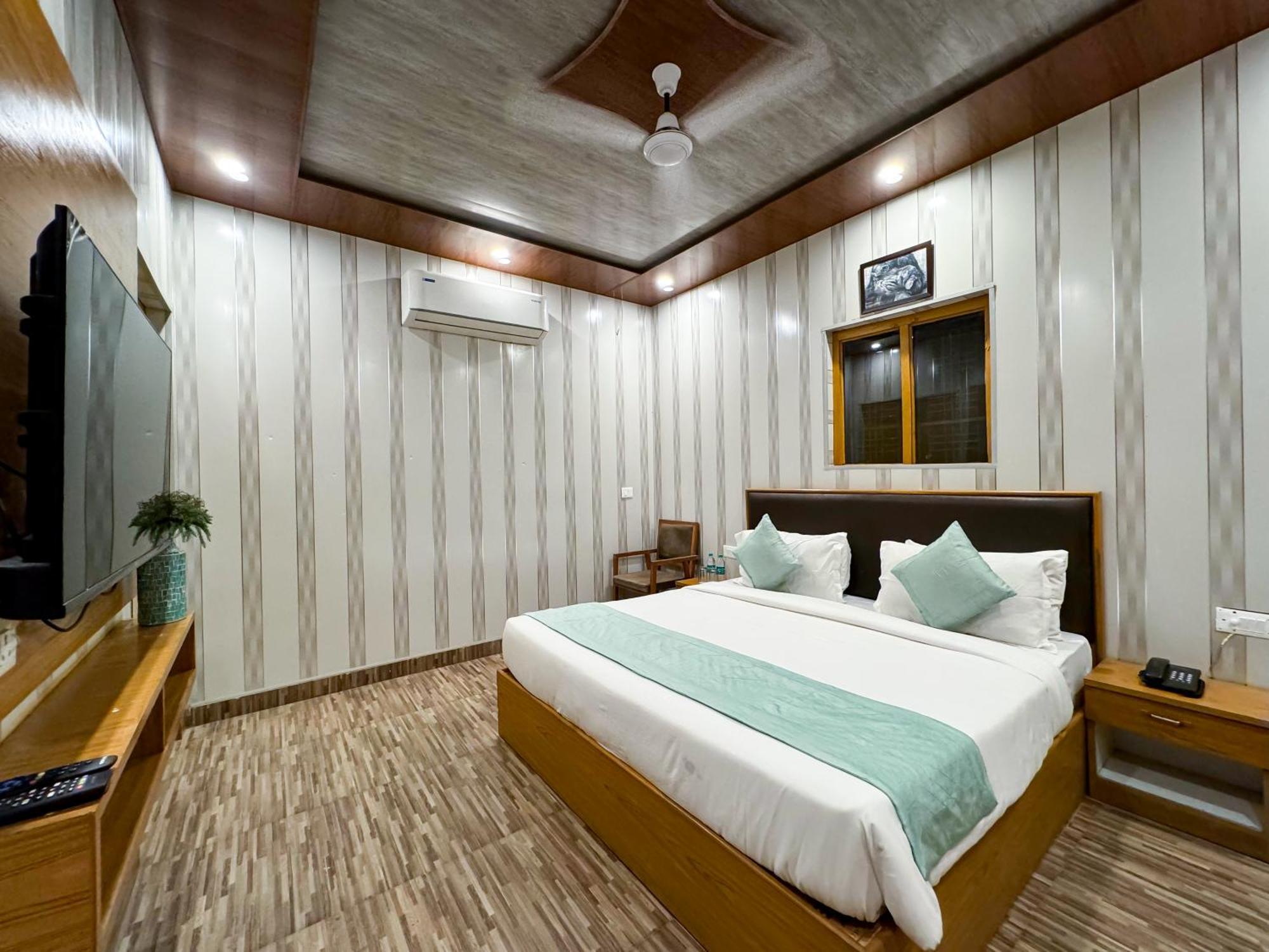 The White Oak Corbett Spa & Resort Rāmnagar Extérieur photo