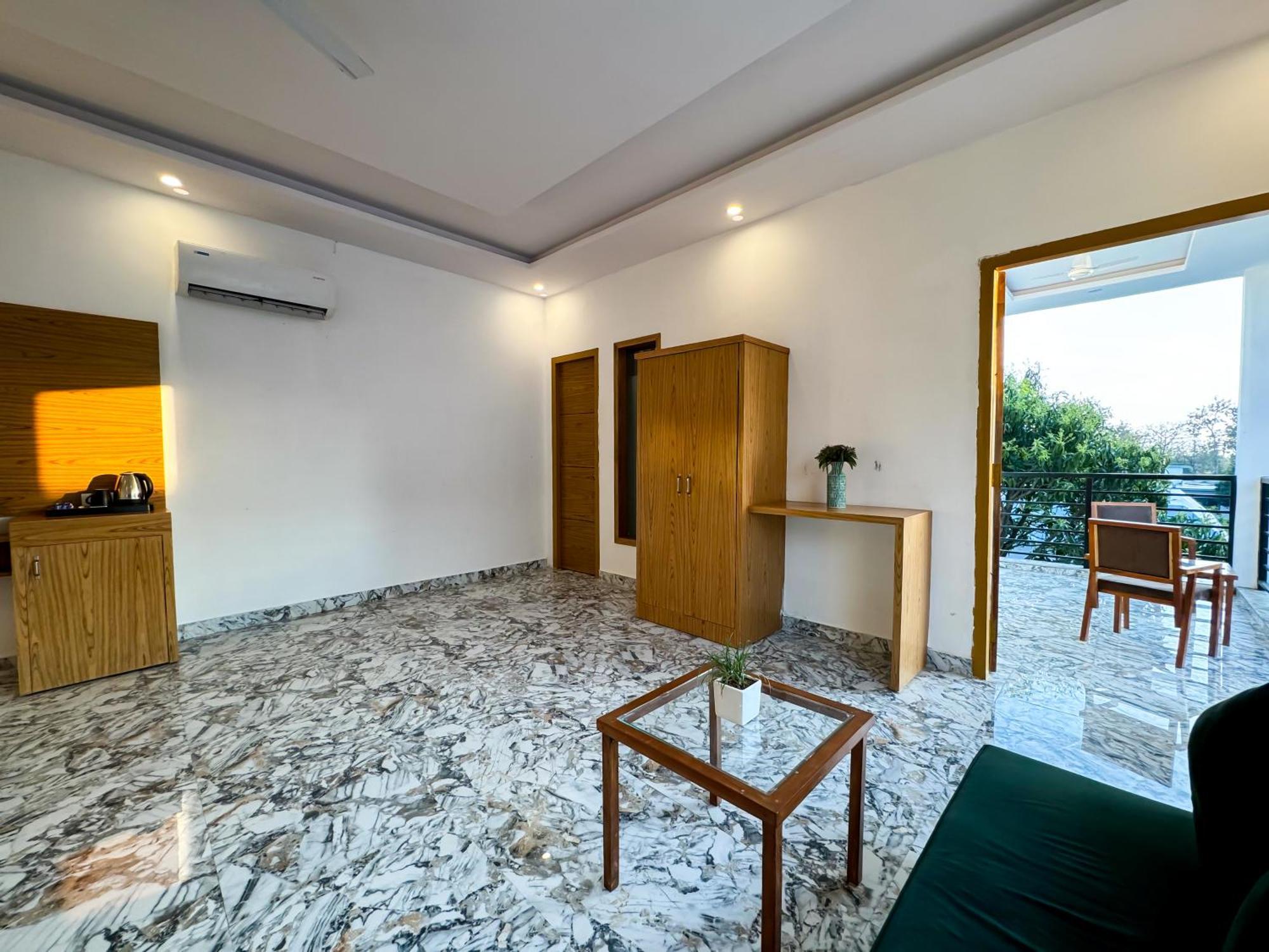 The White Oak Corbett Spa & Resort Rāmnagar Extérieur photo
