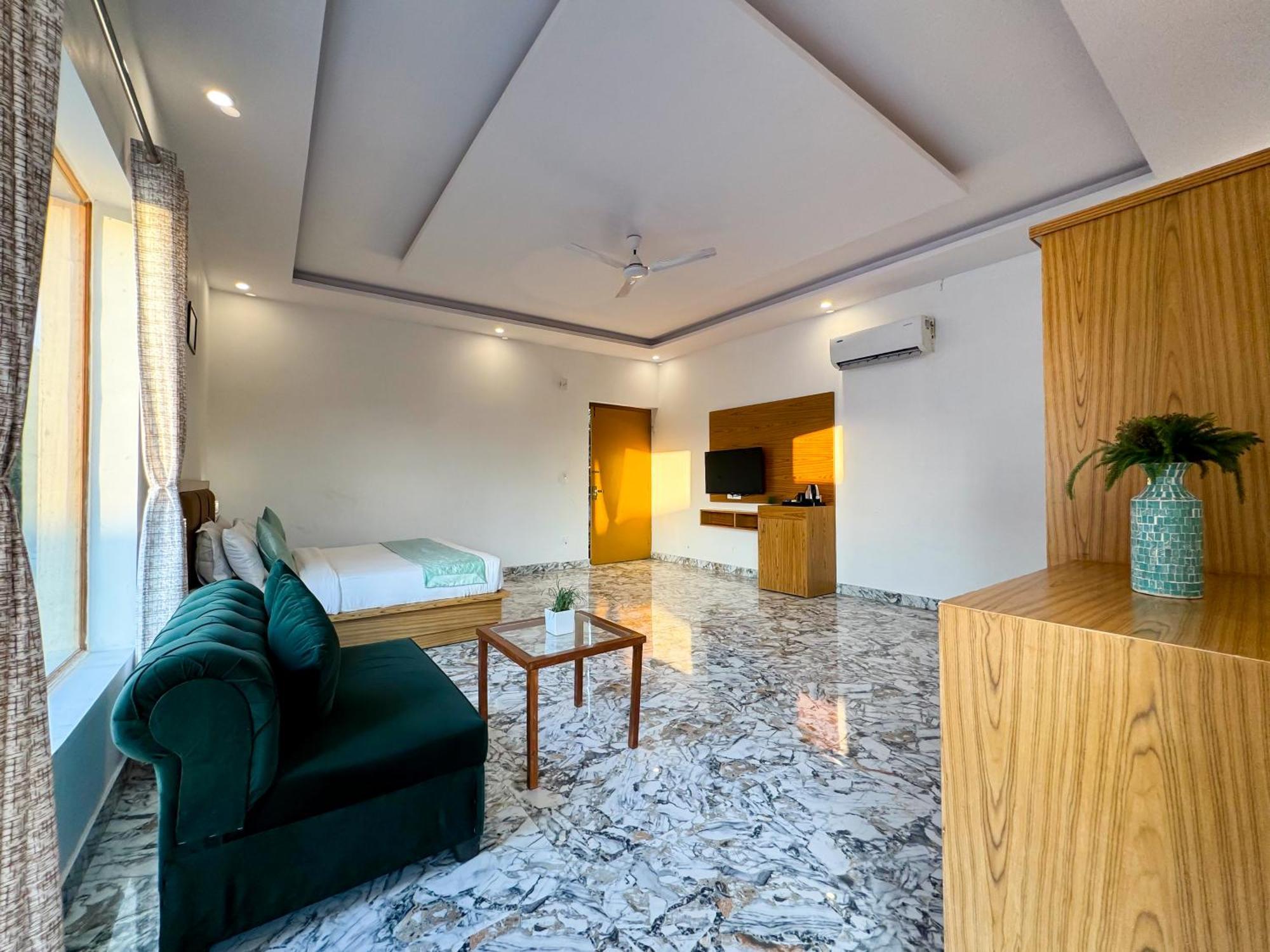 The White Oak Corbett Spa & Resort Rāmnagar Extérieur photo