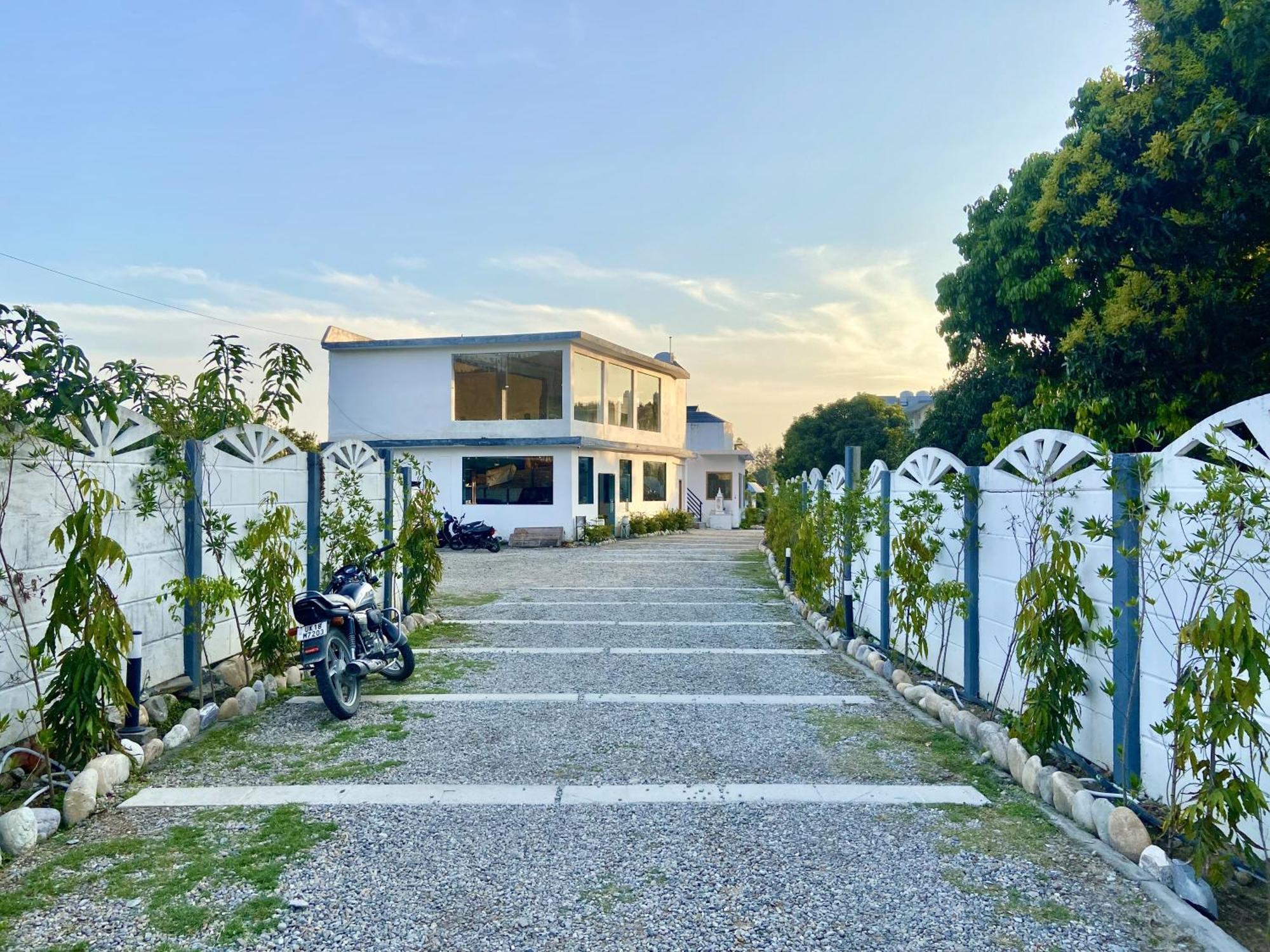 The White Oak Corbett Spa & Resort Rāmnagar Extérieur photo