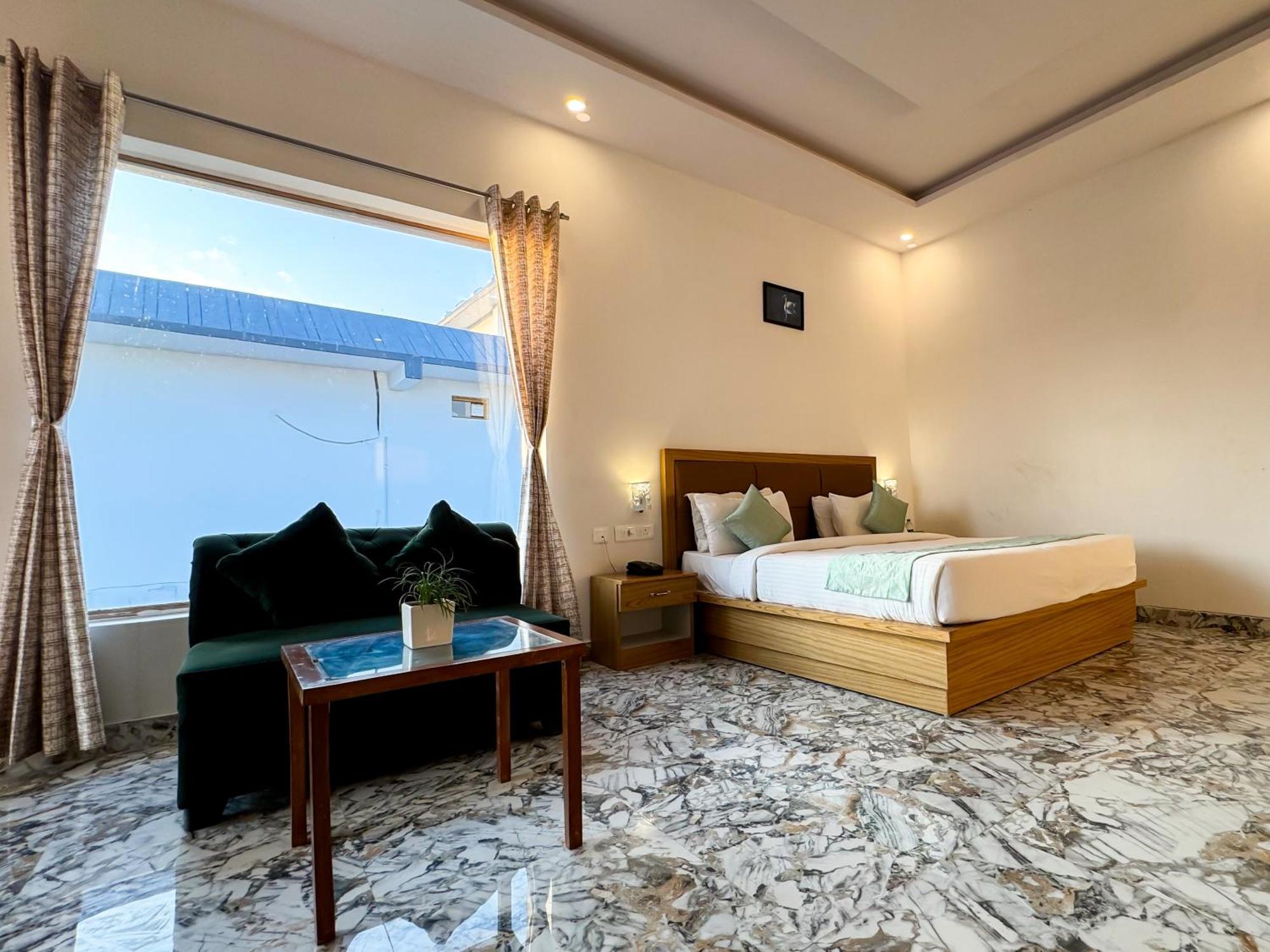 The White Oak Corbett Spa & Resort Rāmnagar Extérieur photo
