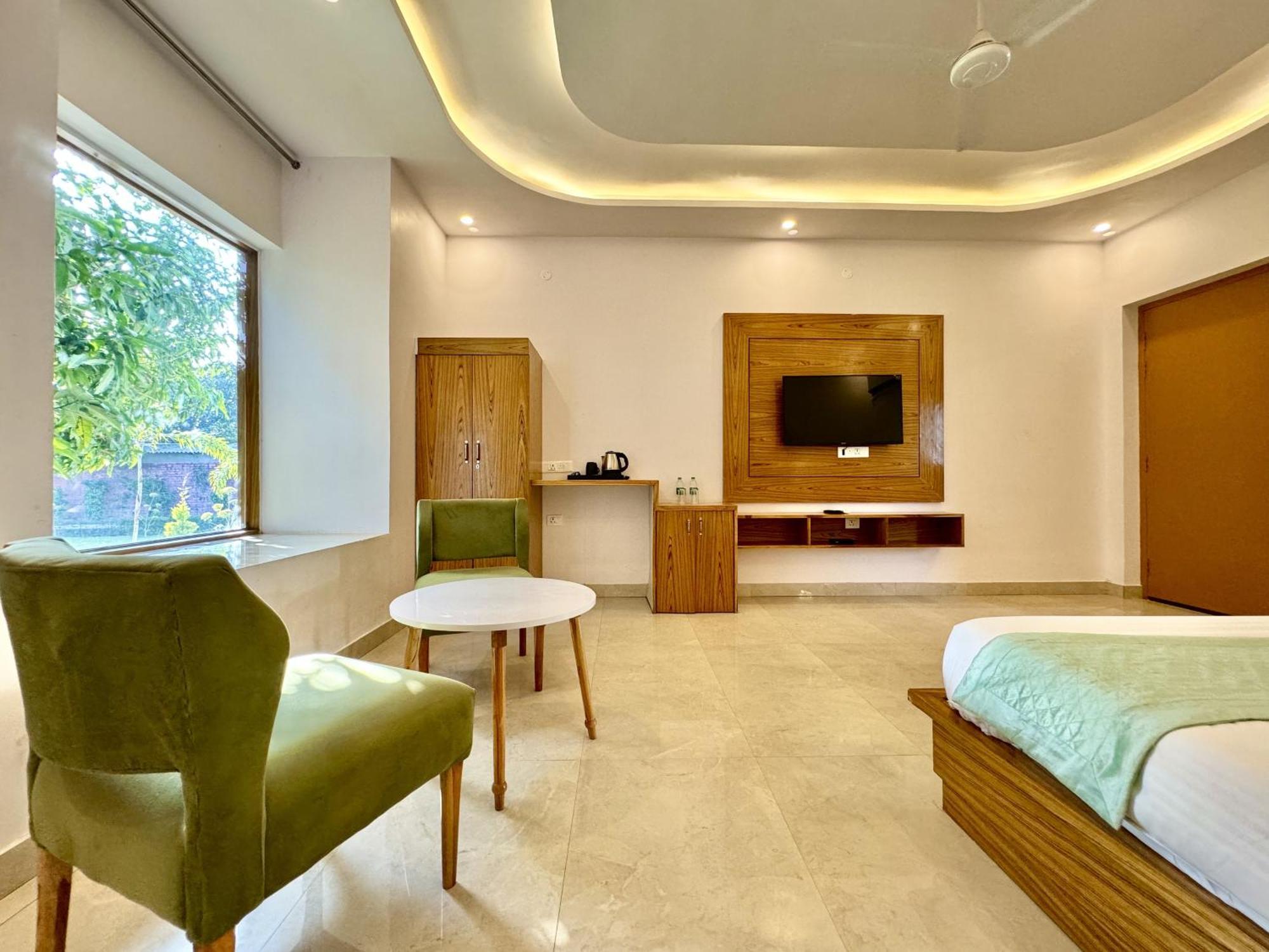 The White Oak Corbett Spa & Resort Rāmnagar Extérieur photo